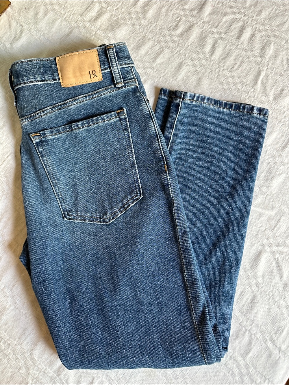 Banana Republic Women’s Classic Straight-Leg Jeans in Denim Blue